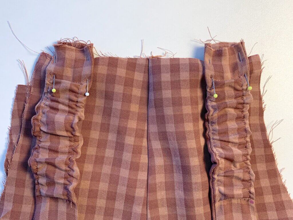 Schnittmuster Latzhose