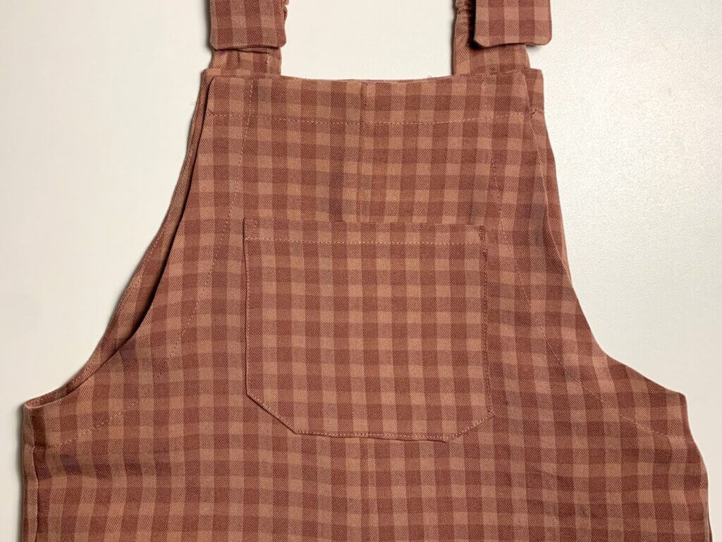 Schnittmuster Latzhose